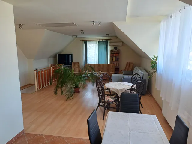 Eladó ház Budapest XVI. kerület, Sashalom 180 nm