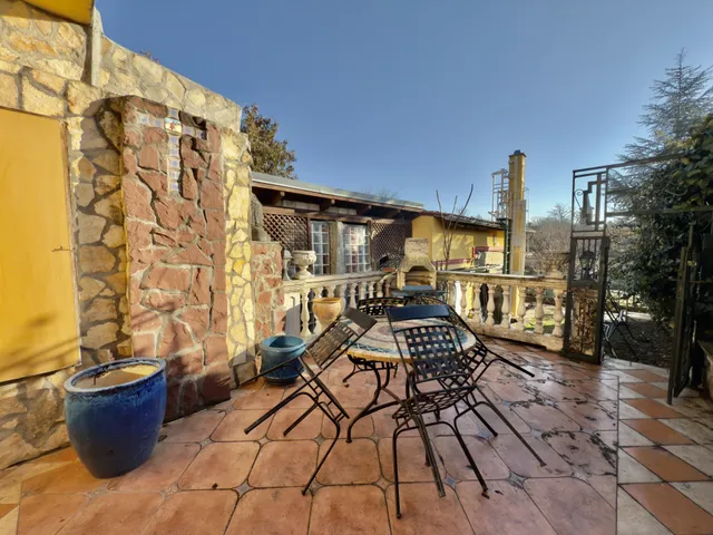 Eladó ház Budapest XVIII. kerület, Szemeretelep 103 nm