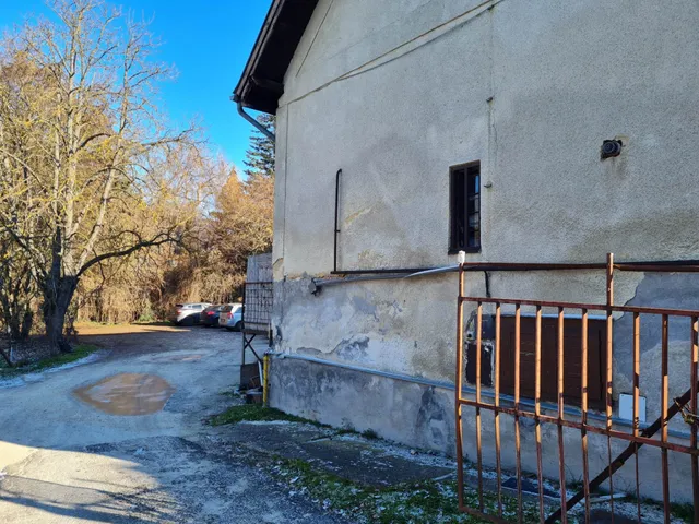 Eladó ház Budapest II. kerület, Pesthidegkút-Ófalu 305 nm