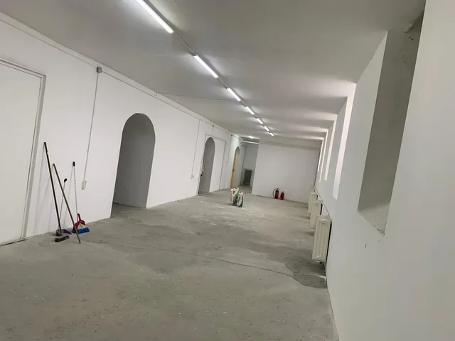 Eladó kereskedelmi és ipari ingatlan Budapest X. kerület 201 nm