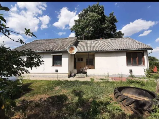 Eladó ház Tápiószele 73 nm