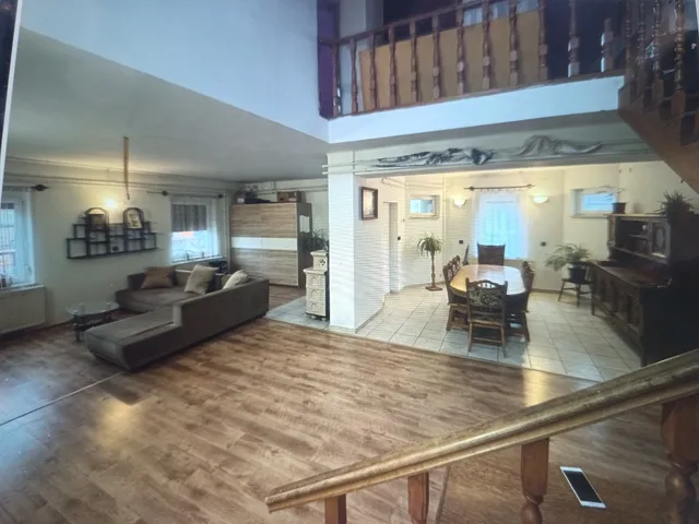 Eladó ház Ráckeve 180 nm