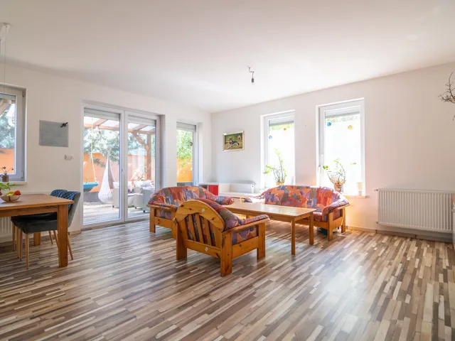 Eladó ház Budapest XVIII. kerület, Újpéteritelep 113 nm