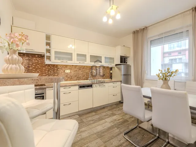 Eladó lakás Budapest IX. kerület, Belső Ferencváros 74 nm