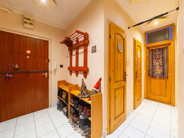 Eladó lakás Budapest III. kerület, Pók utcai lakótelep 73 nm