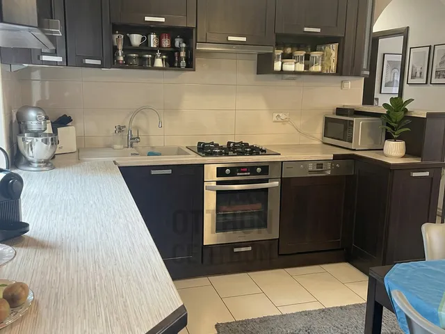 Eladó ház Budapest XVI. kerület, Sashalom 175 nm