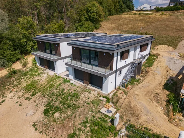 Eladó ház Pécel 440 nm