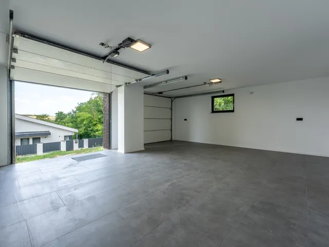 Eladó ház Pécel 440 nm