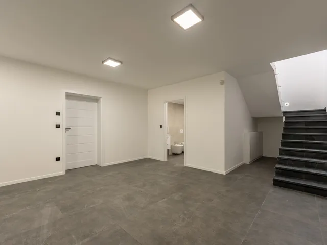 Eladó ház Pécel 440 nm