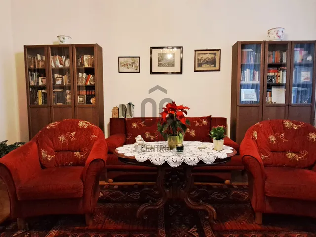 Eladó lakás Budapest VI. kerület, Nagykörúton belüli terület 97 nm