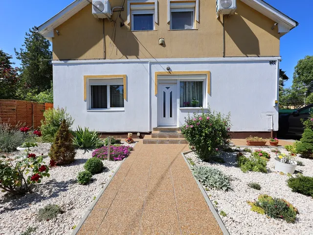 Eladó ház Budapest XVII. kerület, Rákoscsaba 140 nm