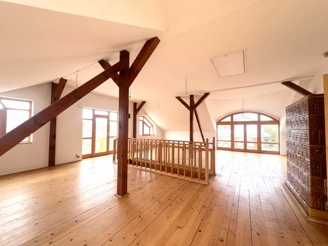 Eladó ház Budapest XVIII. kerület, Liptáktelep 235 nm