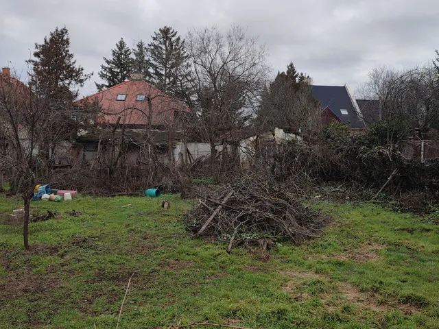 Eladó telek Budapest XVII. kerület, Rákoshegy 1150 nm