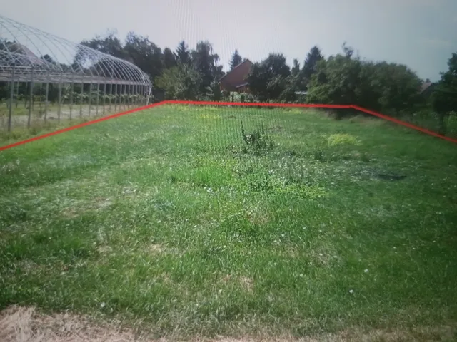 Eladó telek Tököl 774 nm