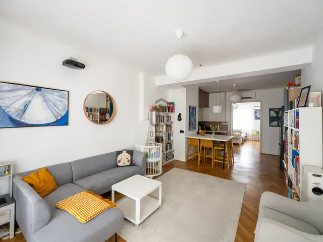 Eladó lakás Budapest VI. kerület, Nagykörúton kívüli terület 69 nm