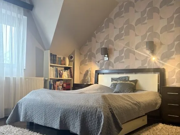 Eladó ház Budapest XVI. kerület, Sashalom 175 nm