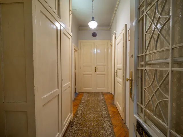 Eladó lakás Budapest VIII. kerület, Palotanegyed 124 nm