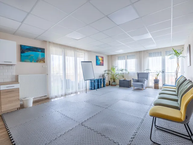 Eladó lakás Budapest XIV. kerület, Herminamező 250 nm