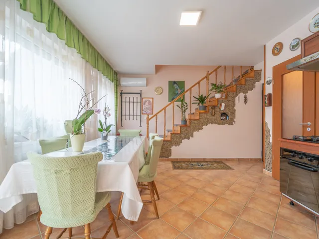 Eladó lakás Budapest XVII. kerület, Rákoskert 80 nm