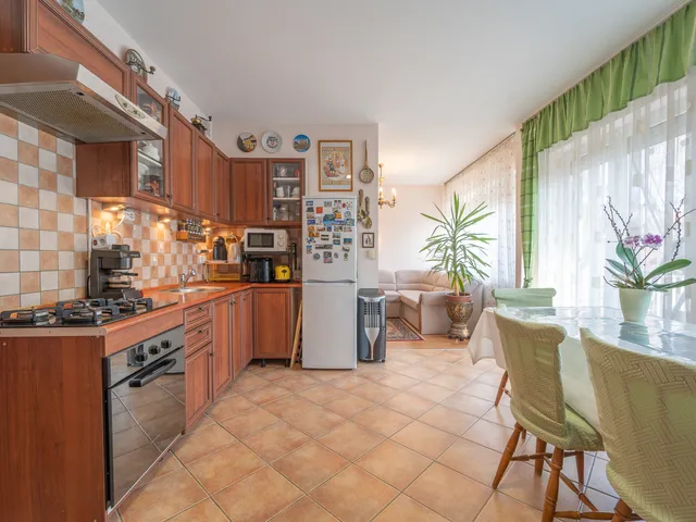 Eladó lakás Budapest XVII. kerület, Rákoskert 80 nm