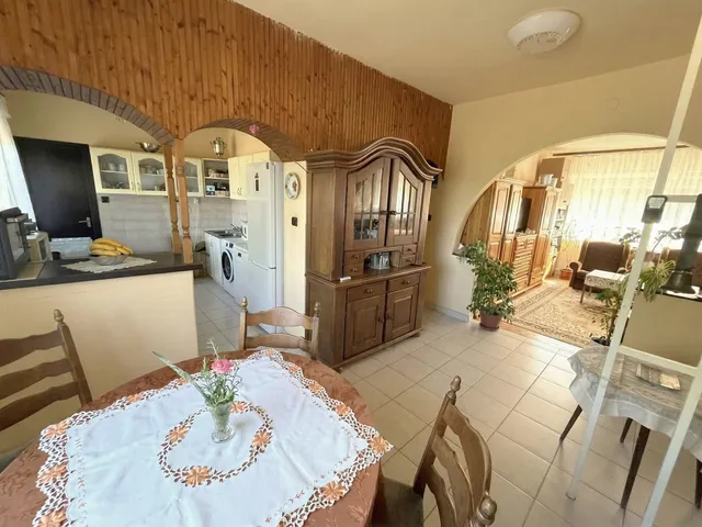 Eladó ház Nagytarcsa 147 nm