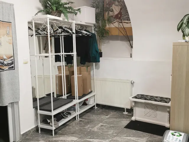 Eladó kereskedelmi és ipari ingatlan Budapest XIII. kerület, Újlipótváros 216 nm