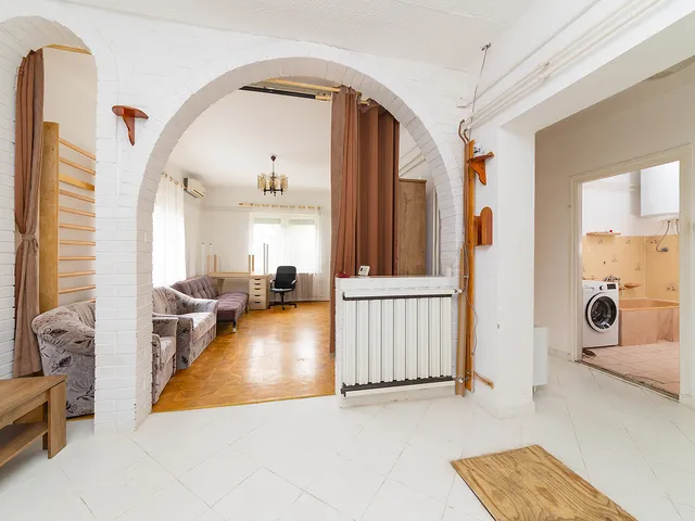 Eladó ház Budapest XVII. kerület, Rákoscsaba 268 nm