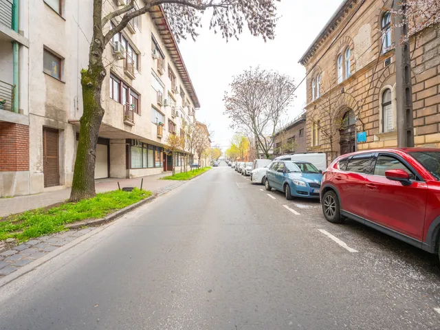 Eladó telek Budapest XIII. kerület, Angyalföld 339 nm