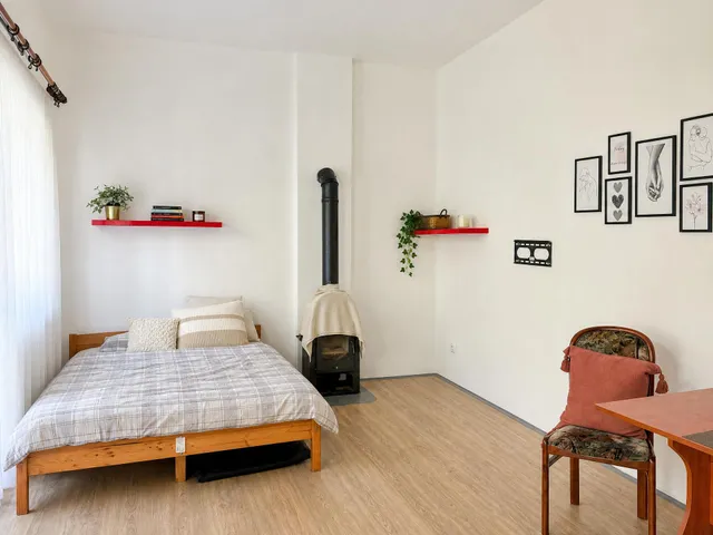 Eladó lakás Budapest XIV. kerület, Herminamező 30 nm