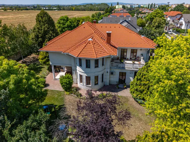 Eladó ház Szigetszentmiklós 348 nm