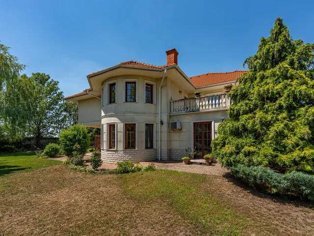 Eladó ház Szigetszentmiklós 348 nm