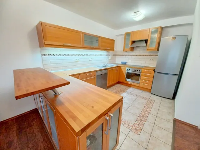 Eladó lakás Budapest IX. kerület, Rehabilitációs terület IX. ker. 85 nm