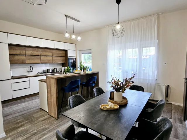 Eladó ház Szigethalom 120 nm