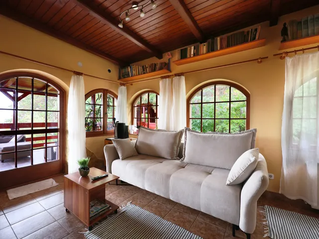 Eladó ház Erdőkertes 153 nm