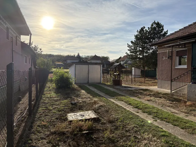 Eladó ház Dány 83 nm