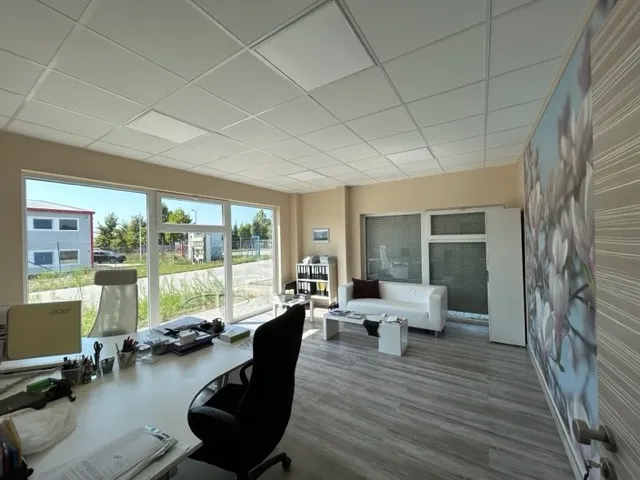 Eladó kereskedelmi és ipari ingatlan Nagytarcsa 826 nm