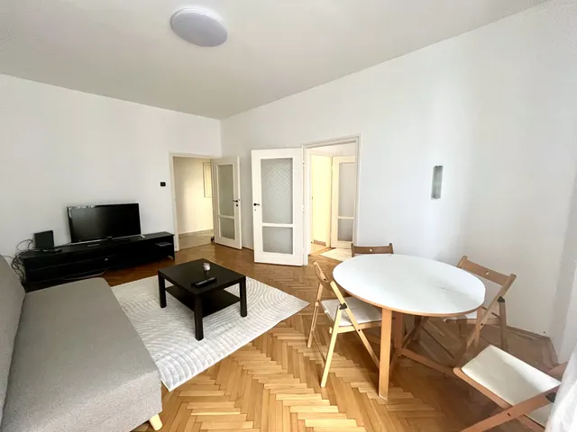 Kiadó lakás Budapest V. kerület, Bank negyed 49 nm