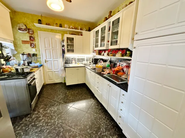 Eladó ház Budapest XVIII. kerület, Újpéteritelep 367 nm