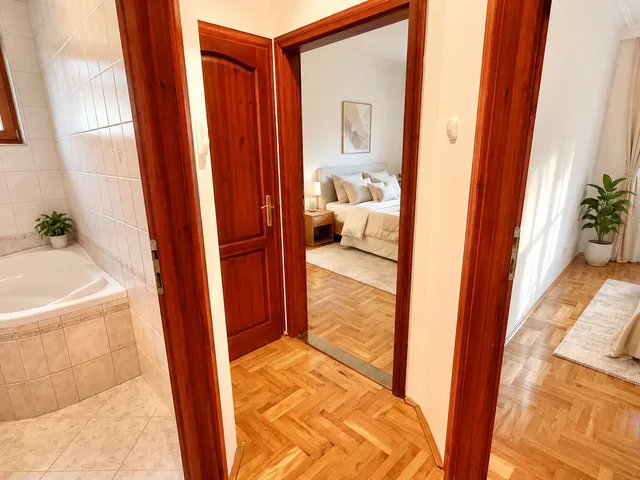 Eladó lakás Budapest XXI. kerület, Királyerdő, Szent István út 77 nm