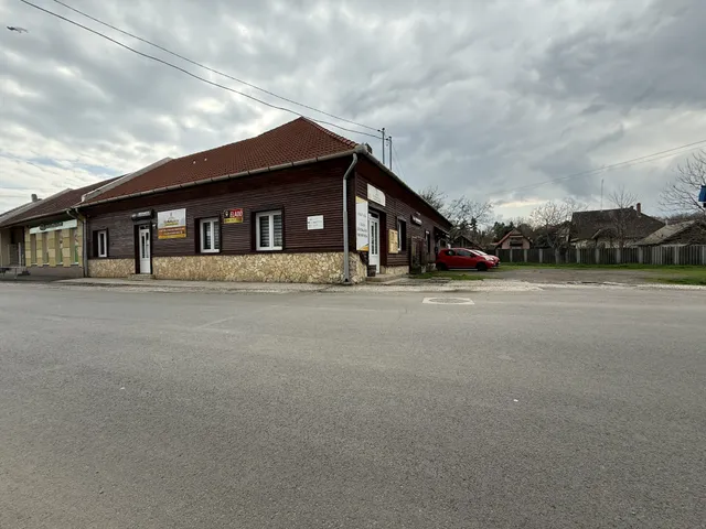 Eladó kereskedelmi és ipari ingatlan Ecséd 450 nm
