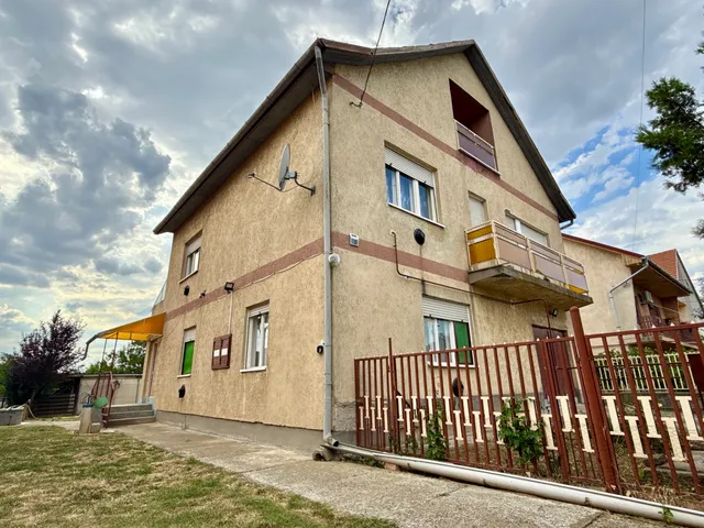 Eladó ház Ecséd 160 nm