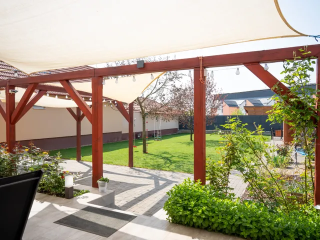 Eladó ház Hatvan 170 nm