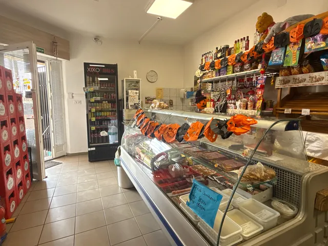 Eladó kereskedelmi és ipari ingatlan Gyöngyös 170 nm