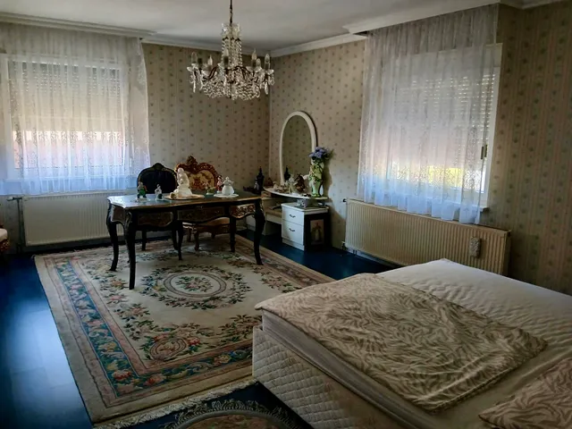 Eladó ház Gyöngyös 266 nm