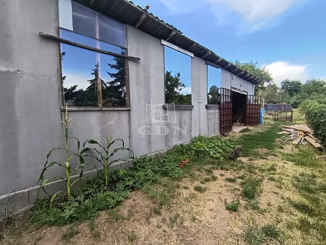 Eladó ház Szada 69 nm