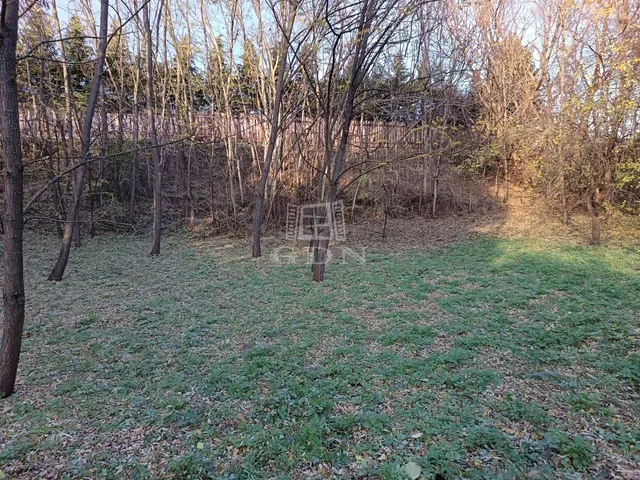 Eladó telek Veresegyház 2311 nm