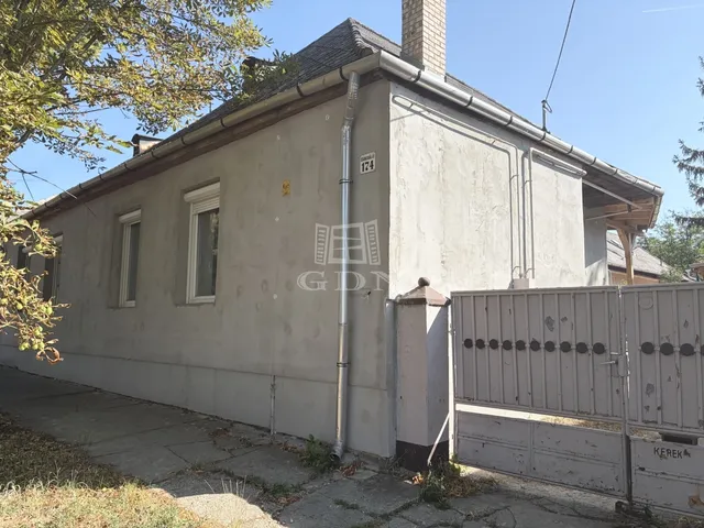 Eladó ház Gyöngyössolymos 114 nm