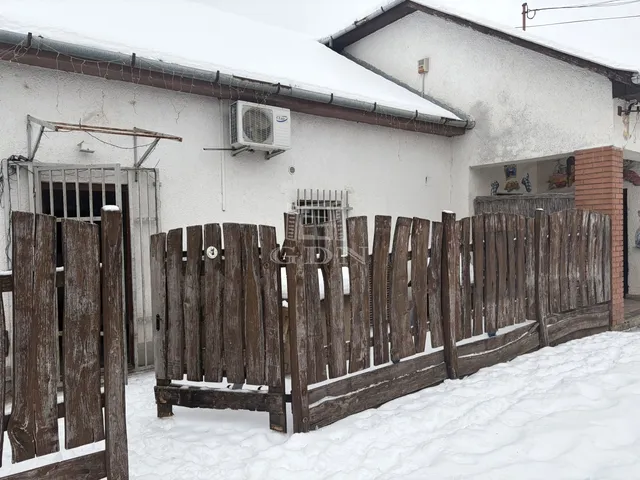 Eladó ház Fót 147 nm