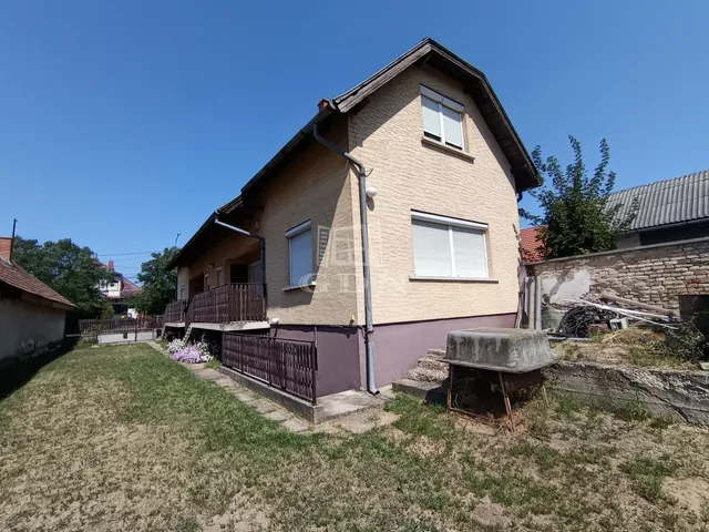 Eladó ház Kerepes 200 nm