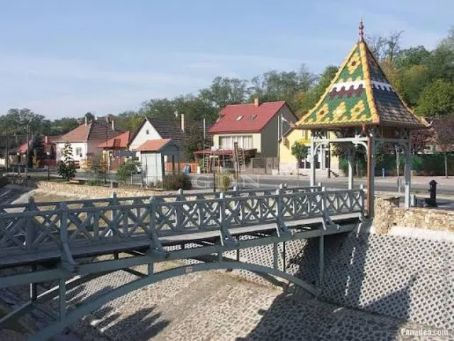 Eladó telek Mogyoród 800 nm